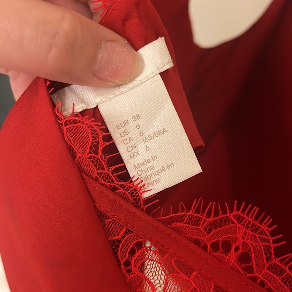 Satin Red H&M Tank - Picture 5 of 5